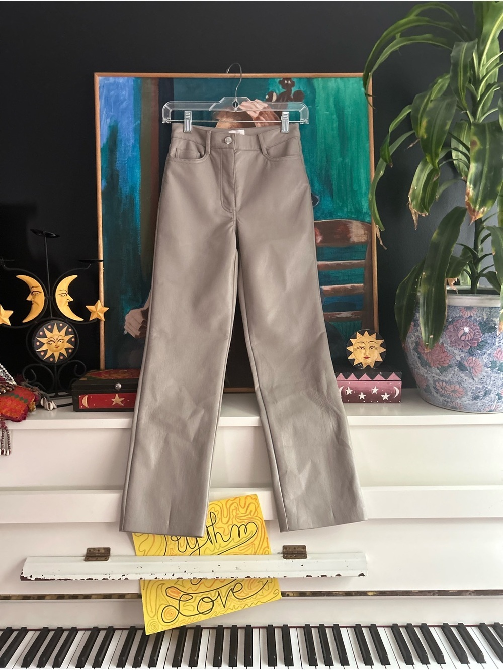 Aritzia Wilfred Melina Vegan Leather Straight Leg Pants Taupe Size 00 - Picture 8 of 12